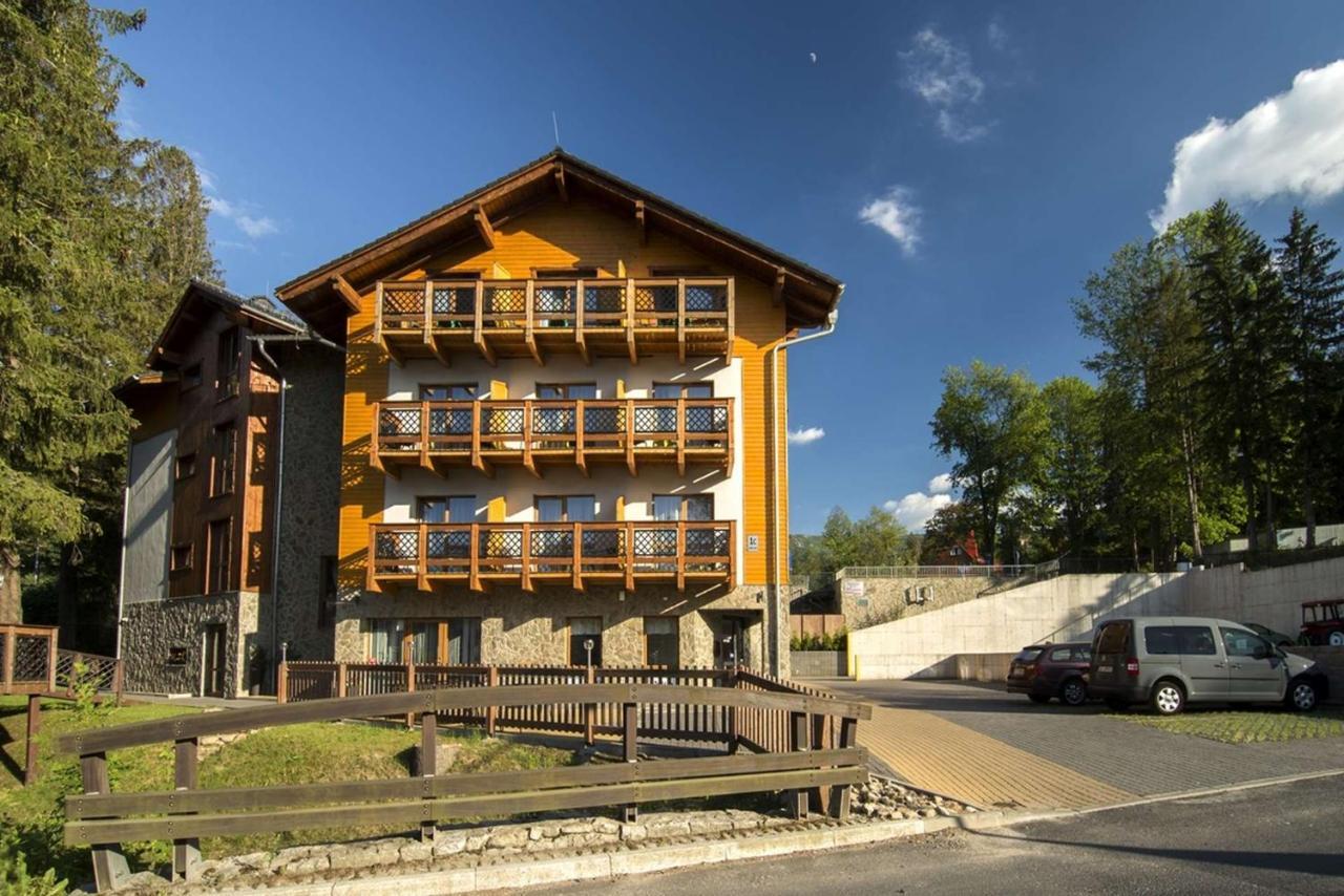 Apartamenty Trzy Sosny Okrzei 1C Szklarska Poręba Exterior foto